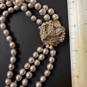 Vintage Miriam Haskell Elegant Pearl Necklace with Gold Leaf Clasp